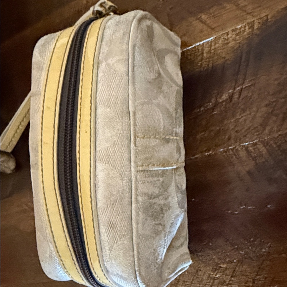 Pre loved Coach Wristlet with Yellow Accents - Picture 15 of 15